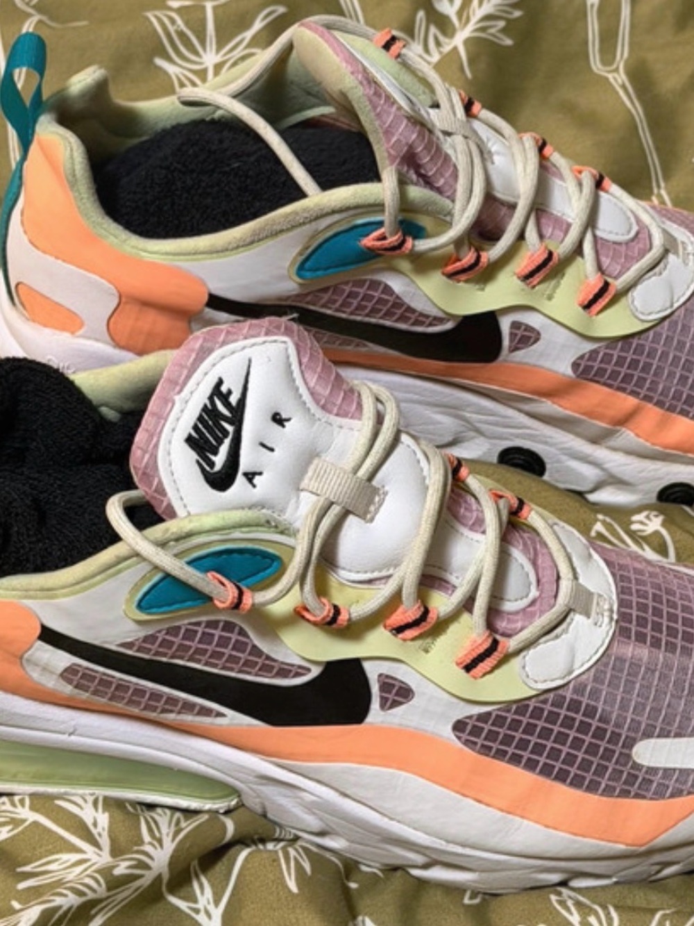 Nike Air Max 270 React SE Light Arctic Pink Women’s Size 9.5